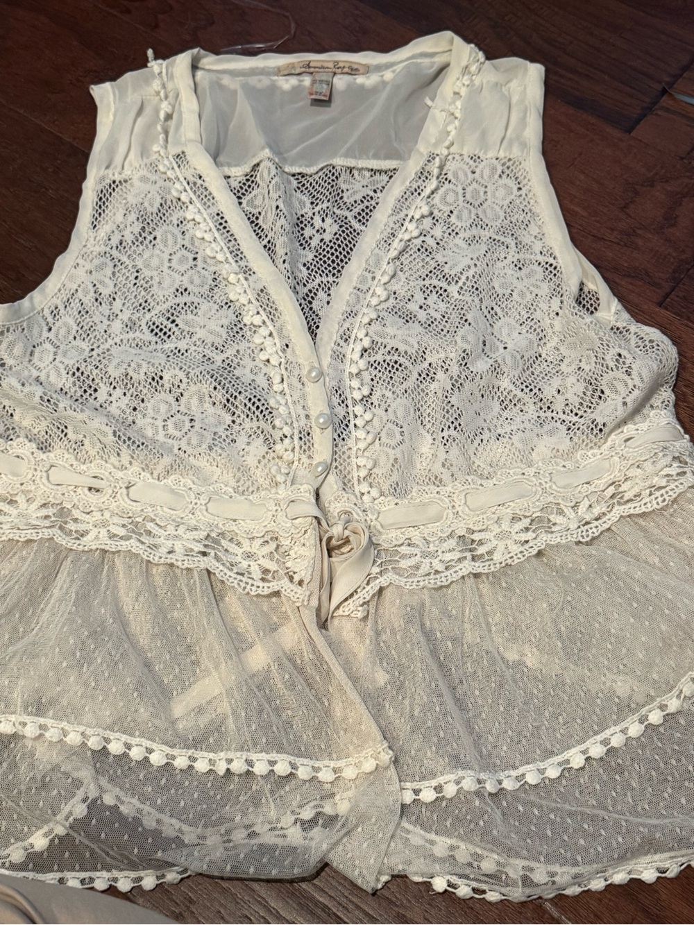 NWOT American Rag Women’s Cream Lace Vest size XL